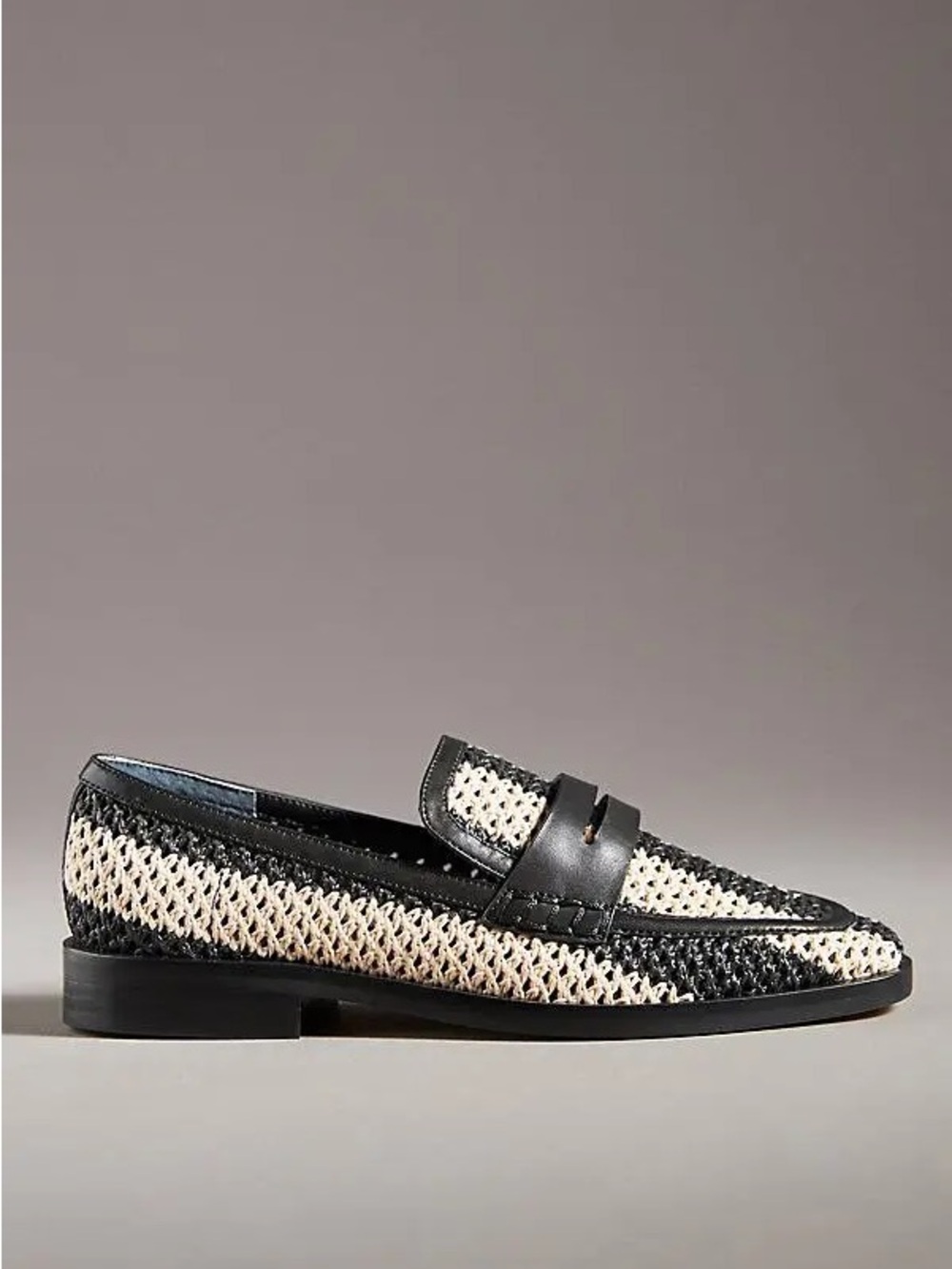 Dolce Vita Halley Black Raffia
Loafers Size 8
